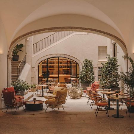 Hotel Palau Fugit Girona Kültér fotó