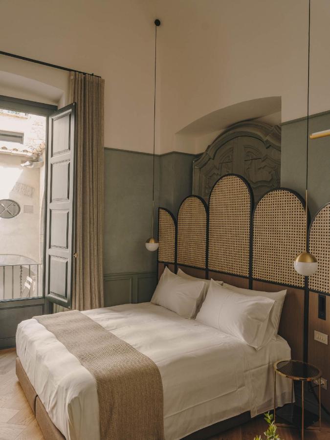 Hotel Palau Fugit Girona Kültér fotó