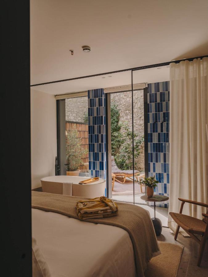 Hotel Palau Fugit Girona Kültér fotó