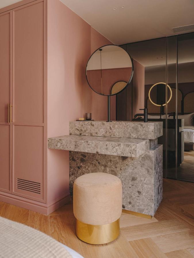 Hotel Palau Fugit Girona Kültér fotó