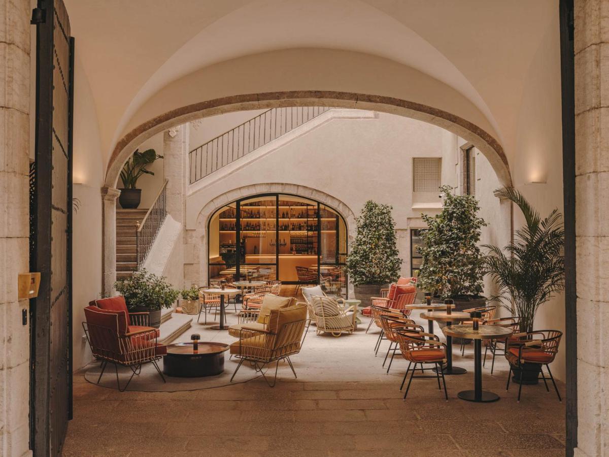 Hotel Palau Fugit Girona Kültér fotó