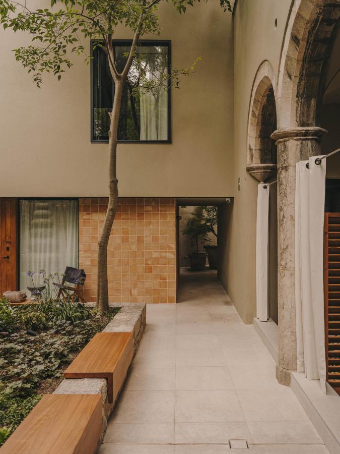 Hotel Palau Fugit Girona Kültér fotó